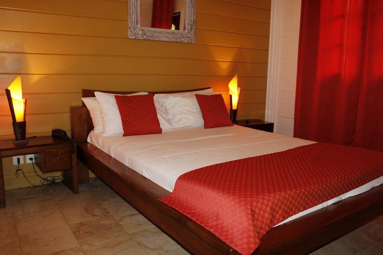 Le Domaine Des Pierres Hotel Saint Pierre Eksteriør billede